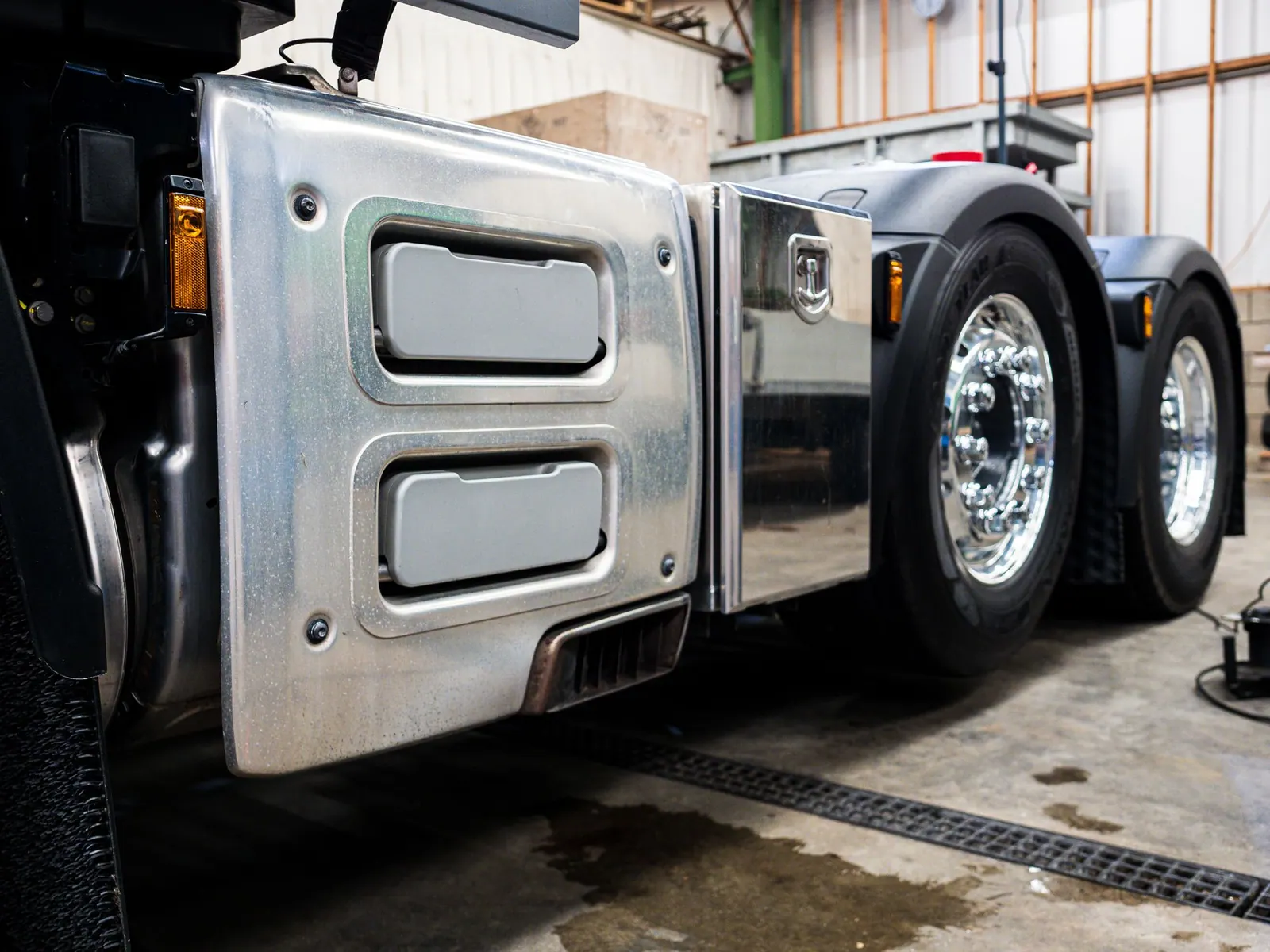 Mechanical details are an important part of commercial equipment.