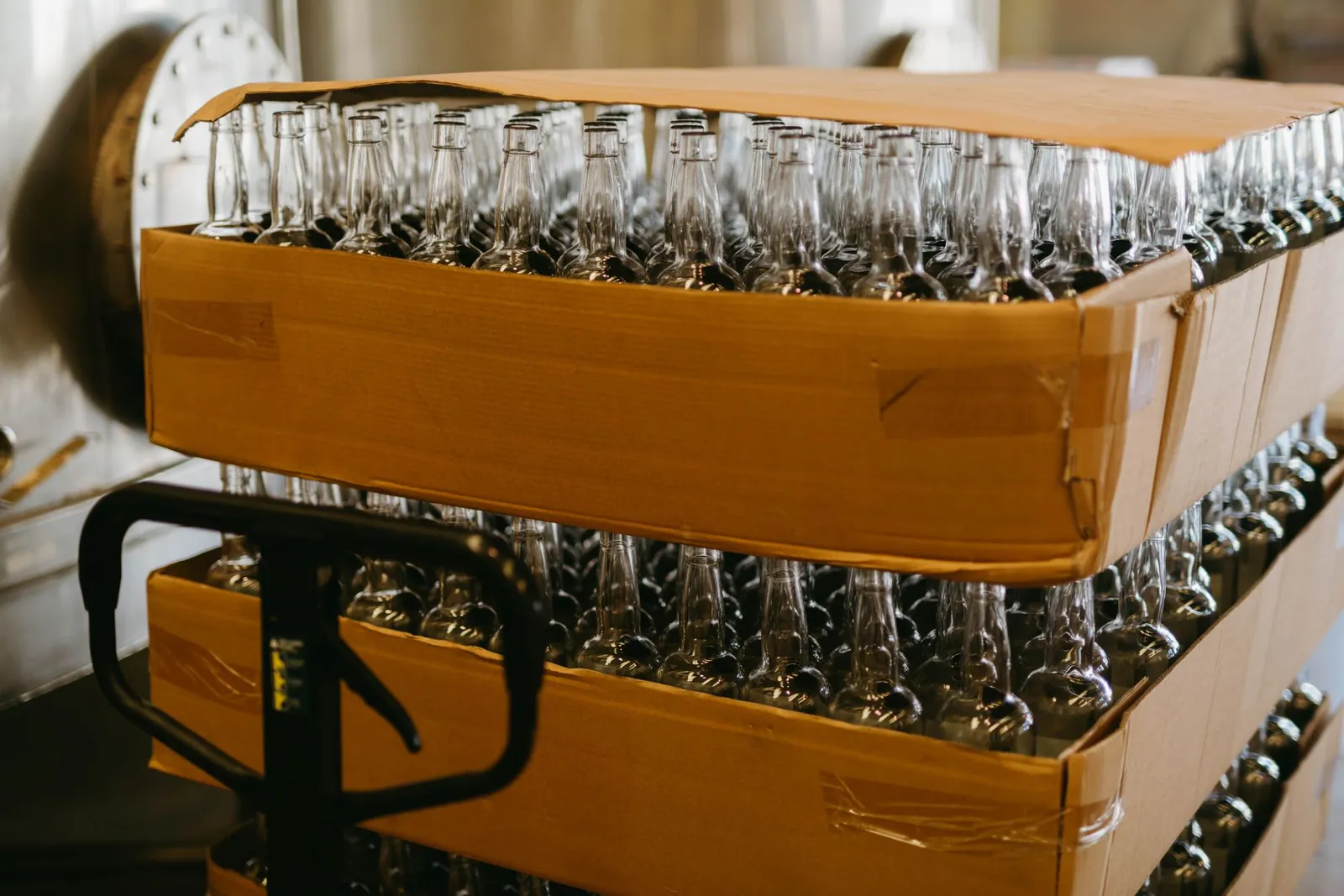 Beverage shipments require accurate weight and handling information.